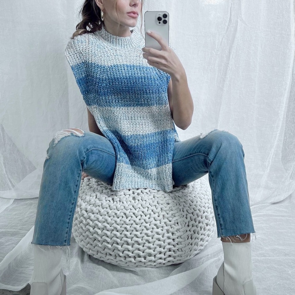 Elan Striped Sweater Sleeveless Open on The Sides Slightly Oversize Blue Stretch